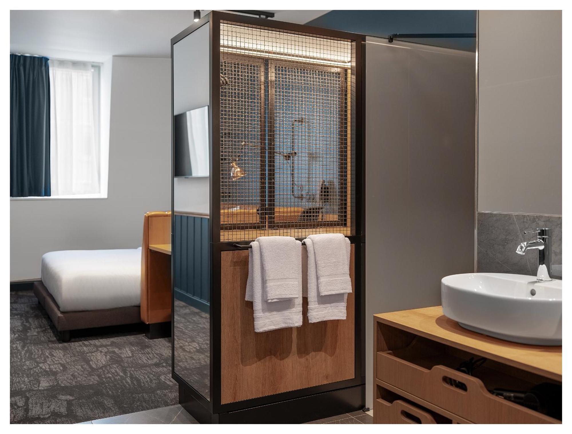 1.75 Paris Le Charme Hotel Buitenkant foto