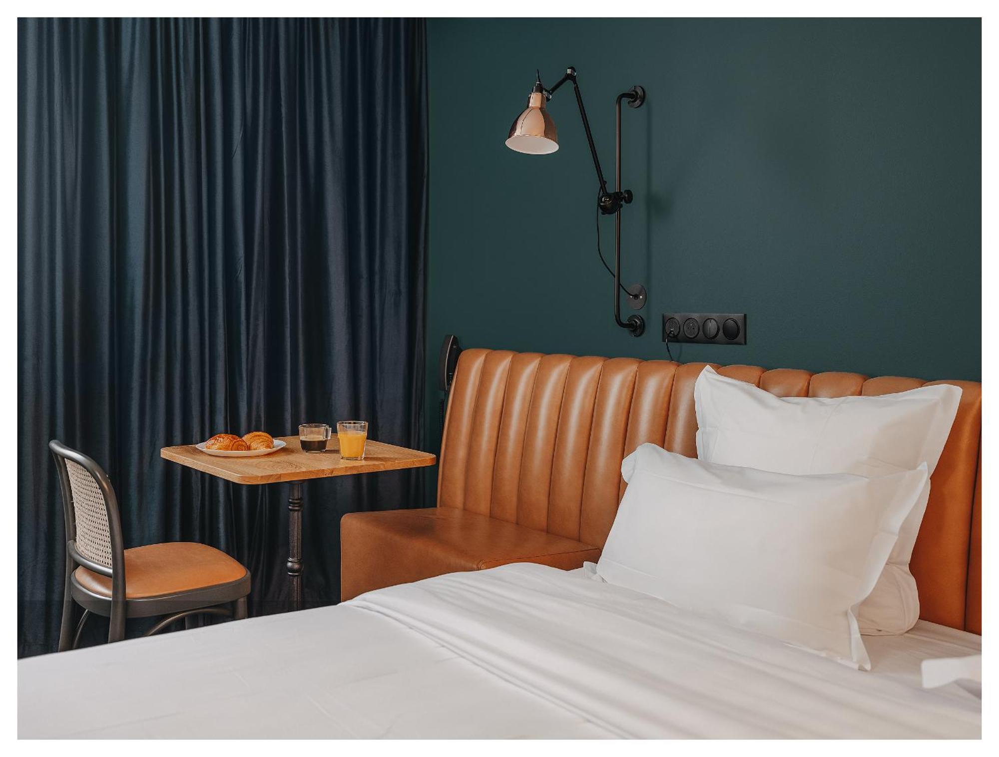 1.75 Paris Le Charme Hotel Buitenkant foto